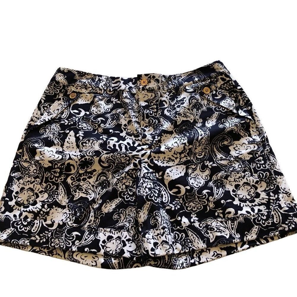 Lauren Ralph Lauren Classic Black and White  Floral Cuffed Shorts Size 14